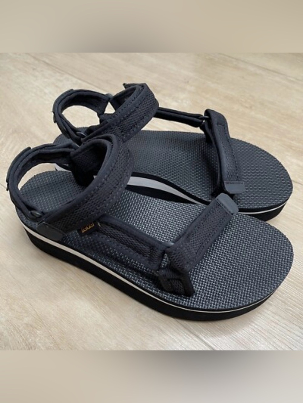 Teva Flatform Universal Sandals, Size 9.5